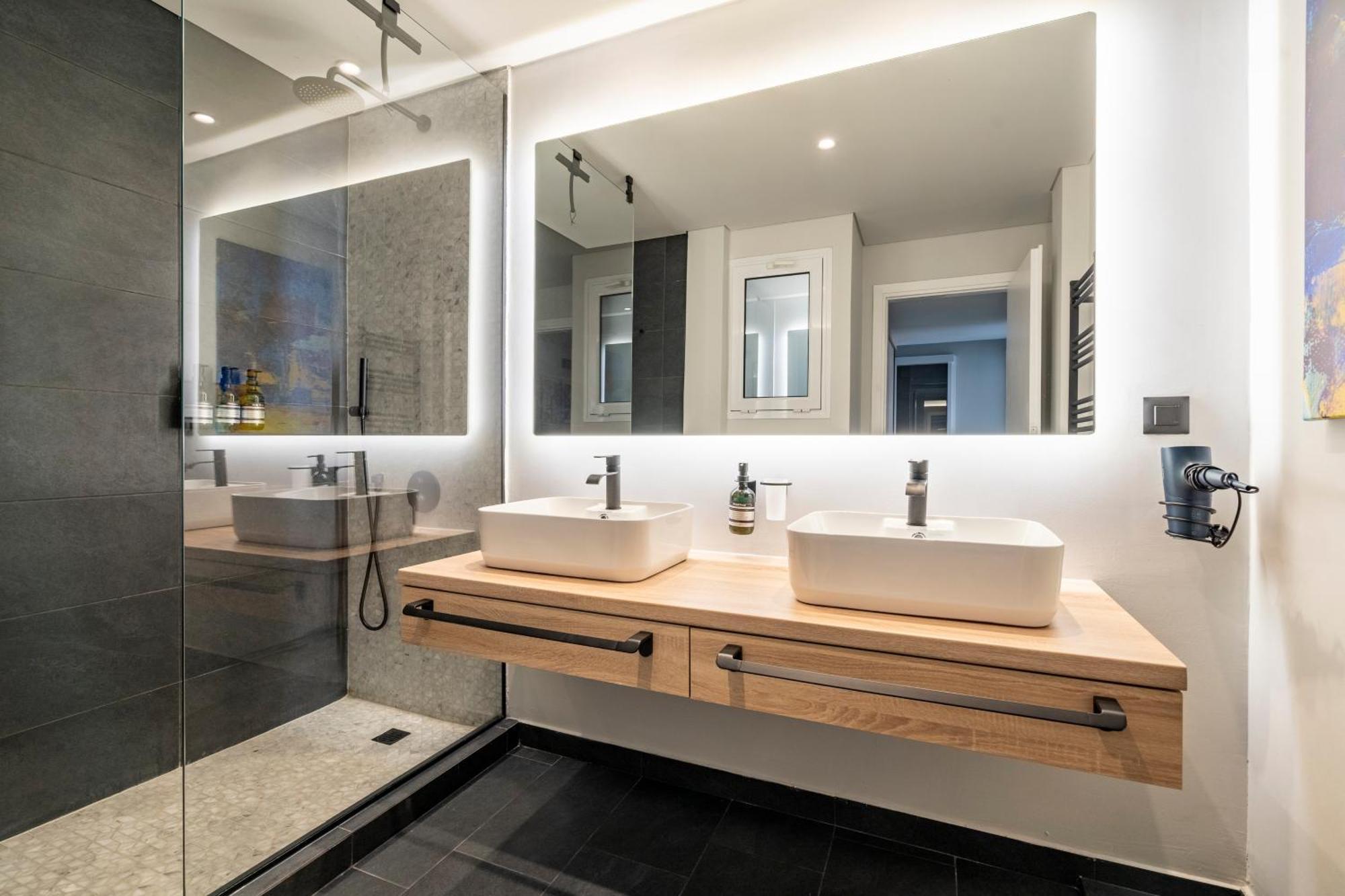 Athena Blue Lux Apartments 2Br 2Ba With City Skyline View, Near Kolonaki Athènes Extérieur photo